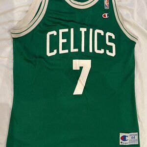 Vintage Boston Celtics Dee Brown Champion Jersey Size 40 (Medium)
